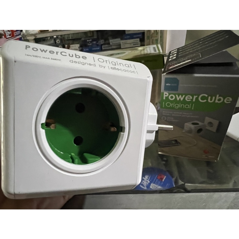 Allocacoc PowerCube Model Colok