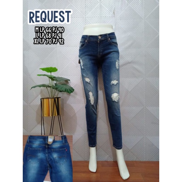 CELANA JEANS WANITA RIPPED REQUEST