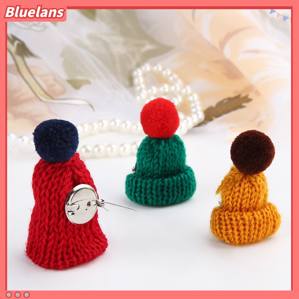 Bros Pin Bentuk Topi Rajut Pom Pom Tema Natal Untuk Wanita