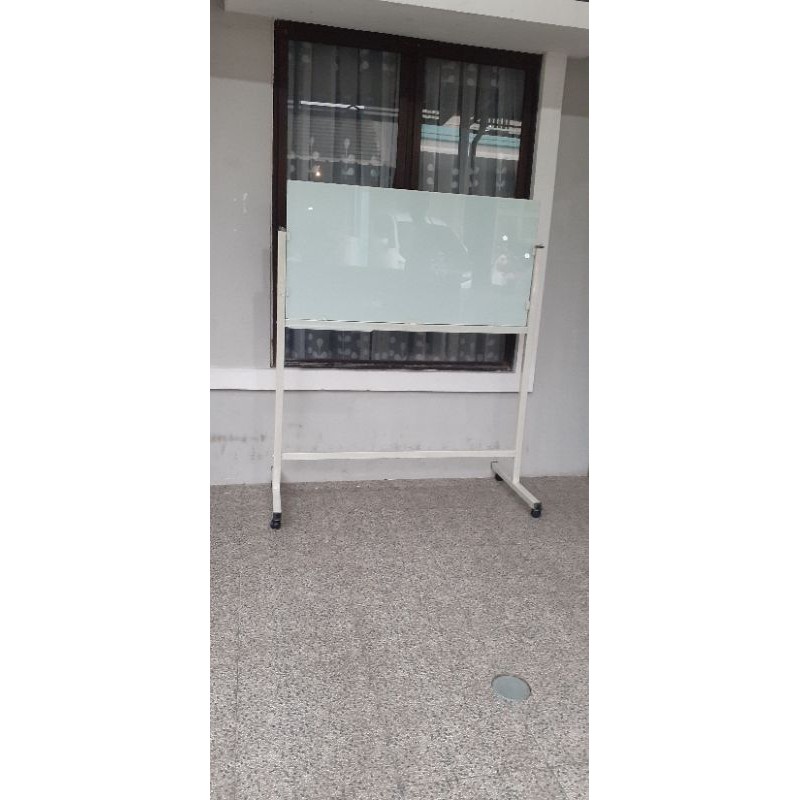 

glass whiteboard standing 60 x 120 cm