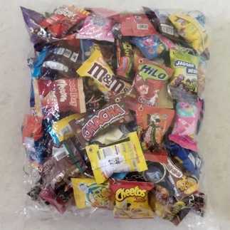 GANCI + PLASTIK Gantungan Kunci Unik Lucu Miniatur Snack Makanan Minuman Custom Lucu Souvenir Pesta Pernikahan Keren-8