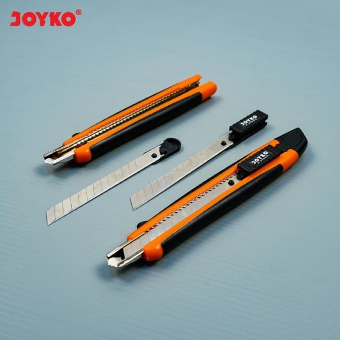 

Dijual Joyko Cutter Soft Grip + Extra Blade A-300Sg / Pemotong Joyko Terbatas
