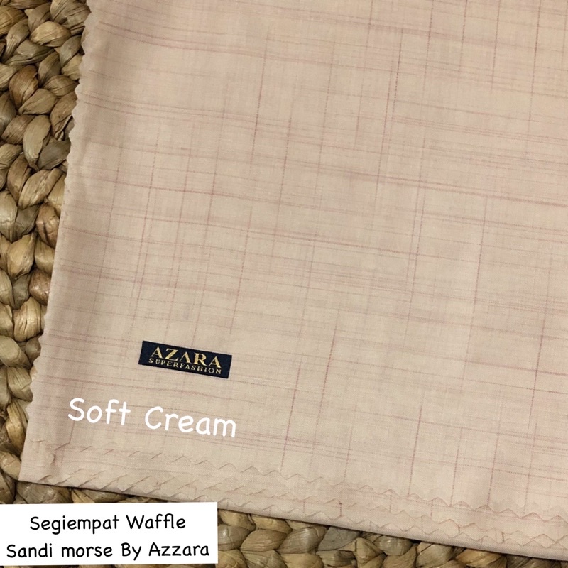 HIJAB SEGIEMPAT VOAL WAFFLE LASER CUT SANDI MORSE BY AZARA-Soft Cream