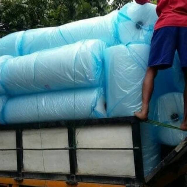 

Bubble wrap biru bandung