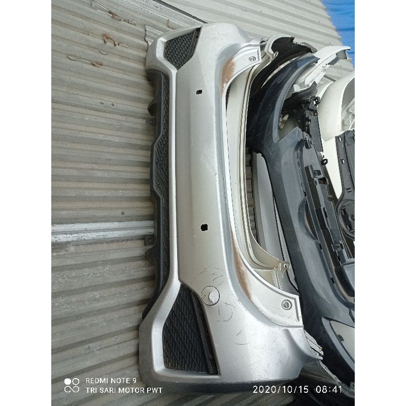 bemper belakang sirion