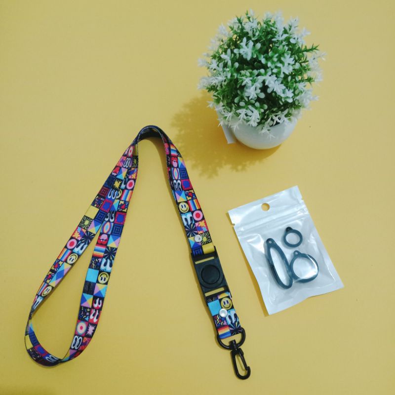 

Lanyard Pods Motif Doodle A02 | Free 3 Varian Karet Pods