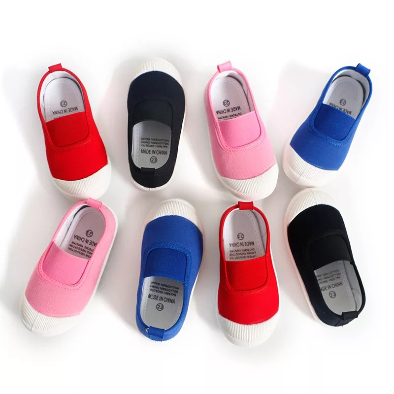 DINDA - Sepatu anak-anak unisex slip on karet warna biru merah pink dan hitam ukuran 26-35