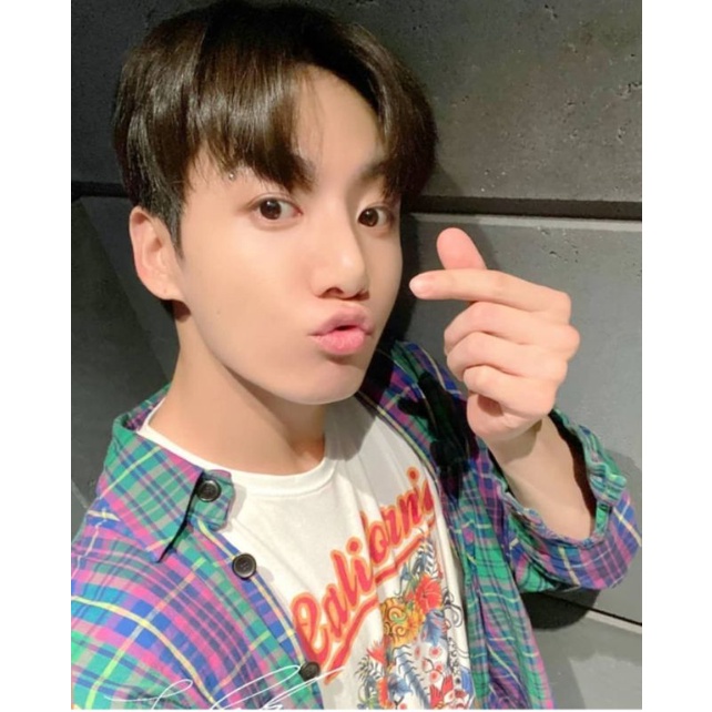 OFFICIAL BTS JUNGKOOK OUTFIT OVERFIT CHECK SHIRT JACKET