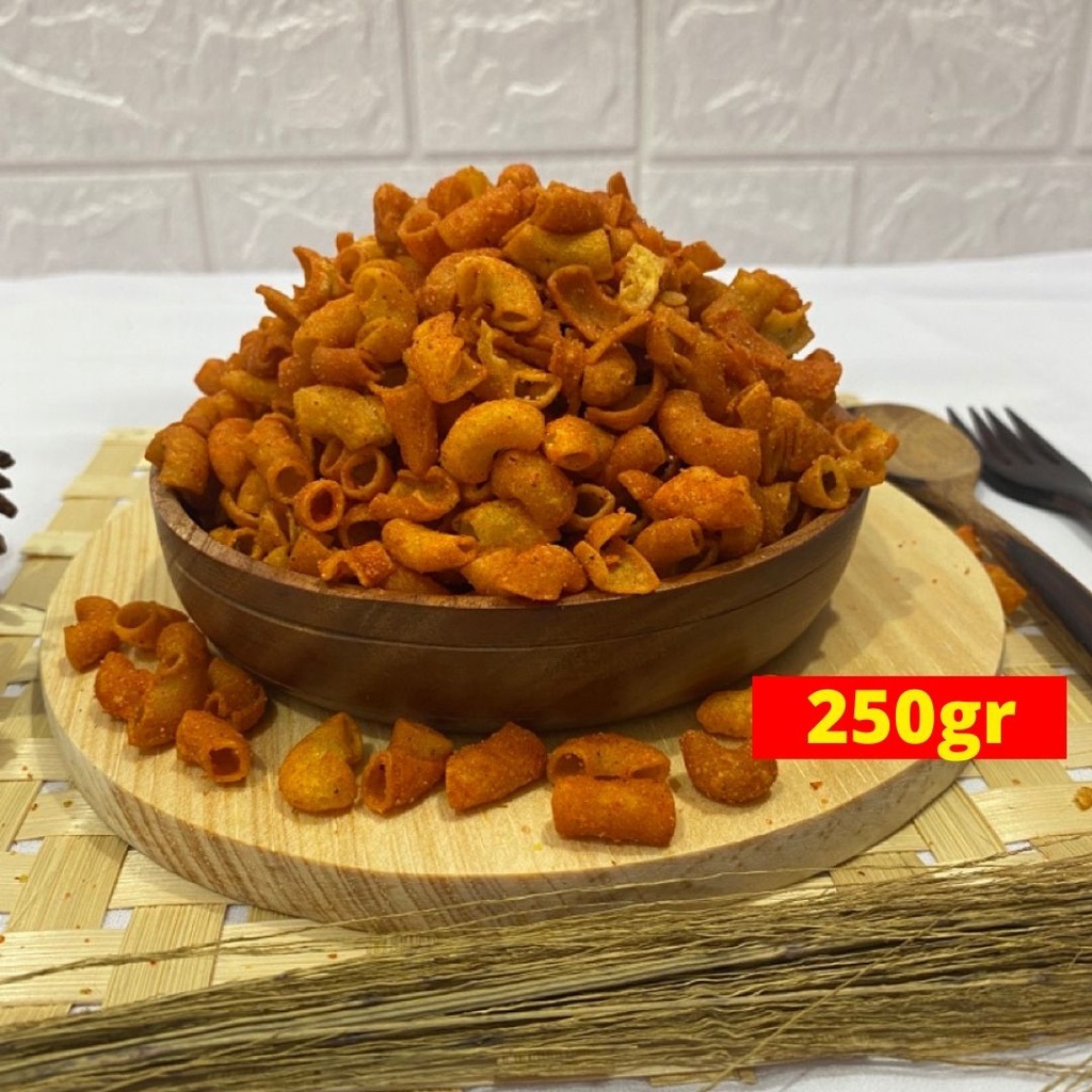 

Makaroni Makroni Sepat Pedas Balado Cemilan Murah 250gr