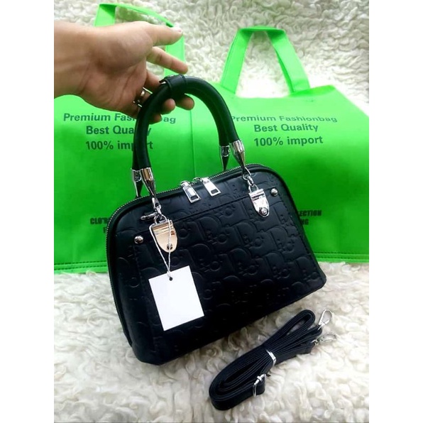 FashionBag Alma Medium/Handbag Slingbag Alma Medium/Tas Kekinian Wanita