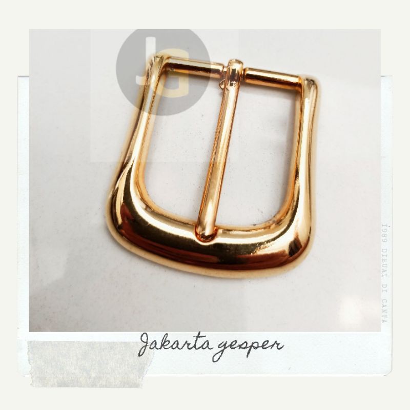 Ikat pinggang aksesoris