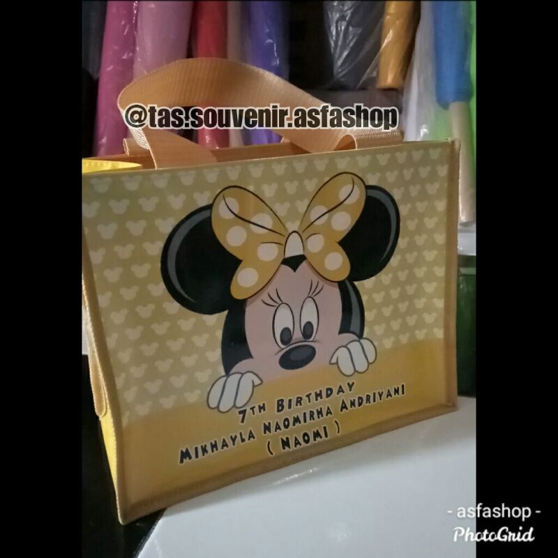 

Tas Souvenir Premium