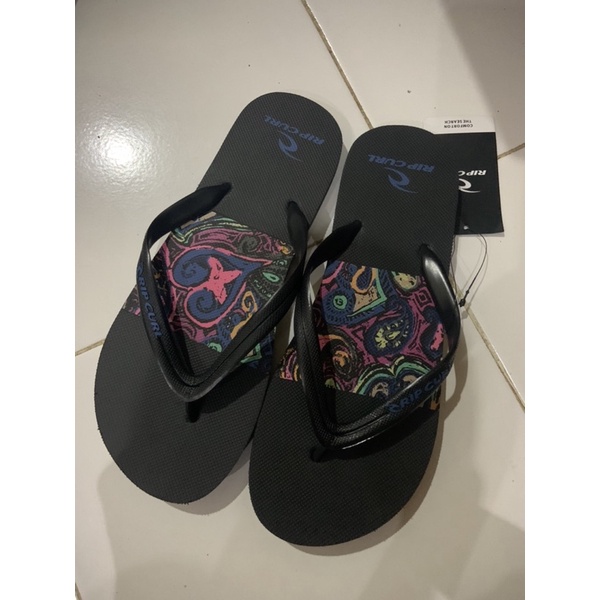 RIPCURL sandal jepit hitam paisley ORIGINAL 100% SALE NEW
