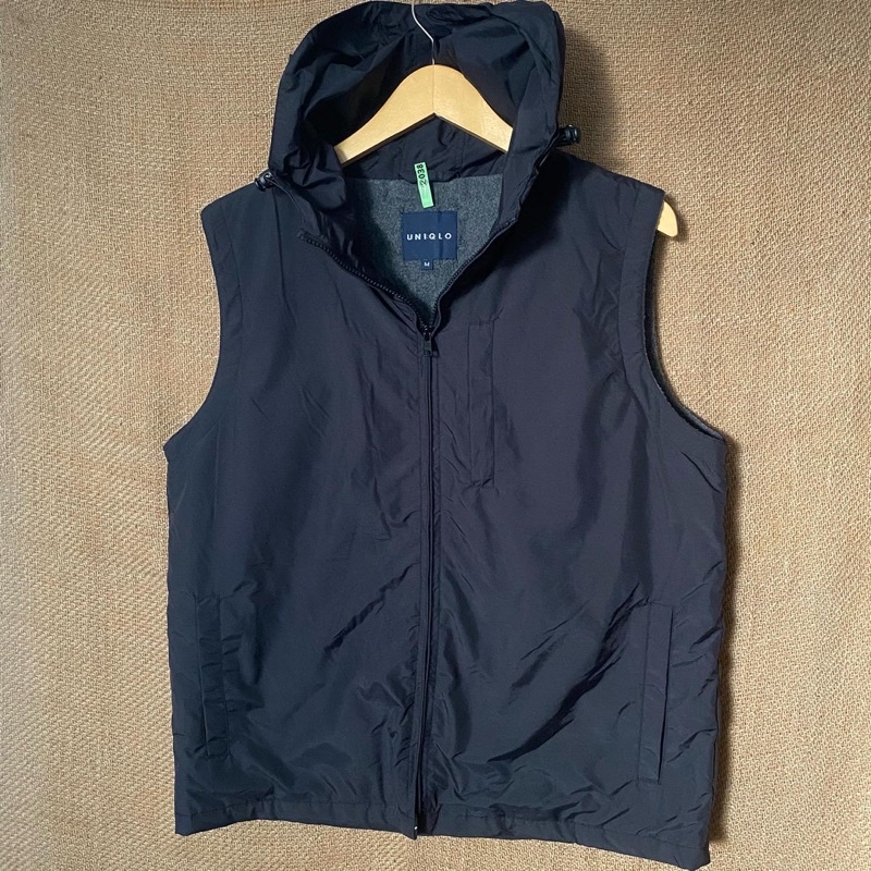 Uniqlo Vest Hoodie Man