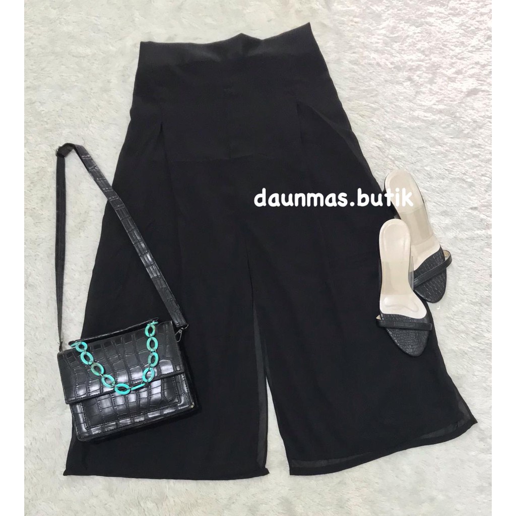 -BERRY HITAM