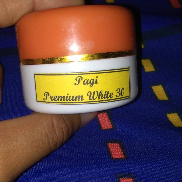 CREAM PAGI PREMIUM WHITE / NAJMINA
