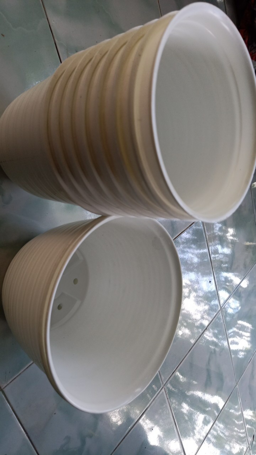 Pot Tirus 18 Pot Pirus My Honey 18 Gbl Putih Glossy