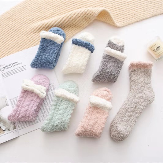 Kaos Kaki Winter Wanita Casual Tebal Hangat Winter Socks Japanese Style Untuk Musim Dingin