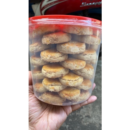 

kue kacang Premium