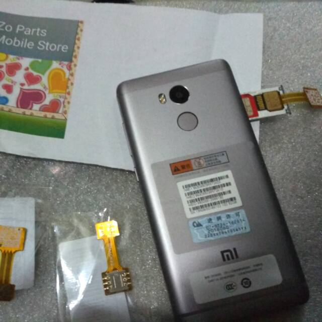 Xiaomi Adapter Nano Sim Card Hybrid (2 Sim Card Stanby Nano to Nano)