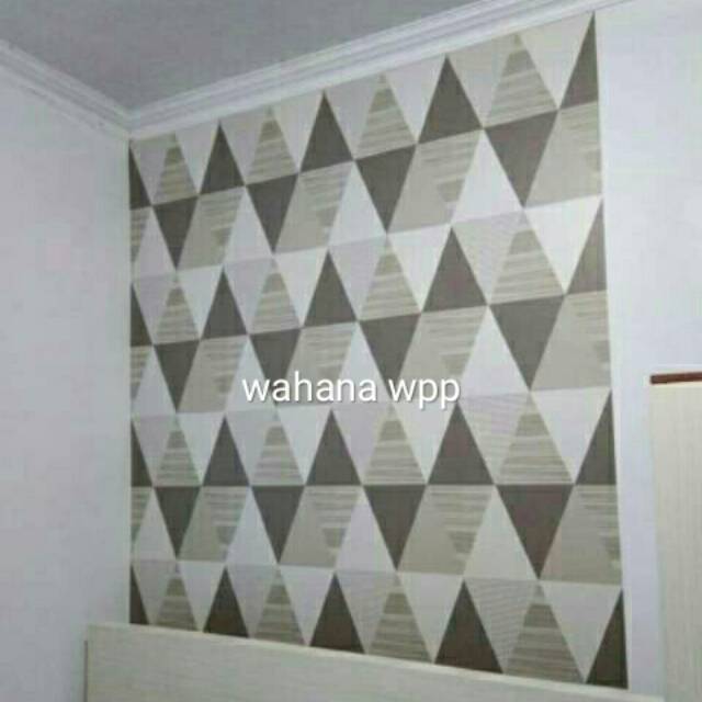 READY - Wallpaper Dinding motif Segitiga Abu-Abu