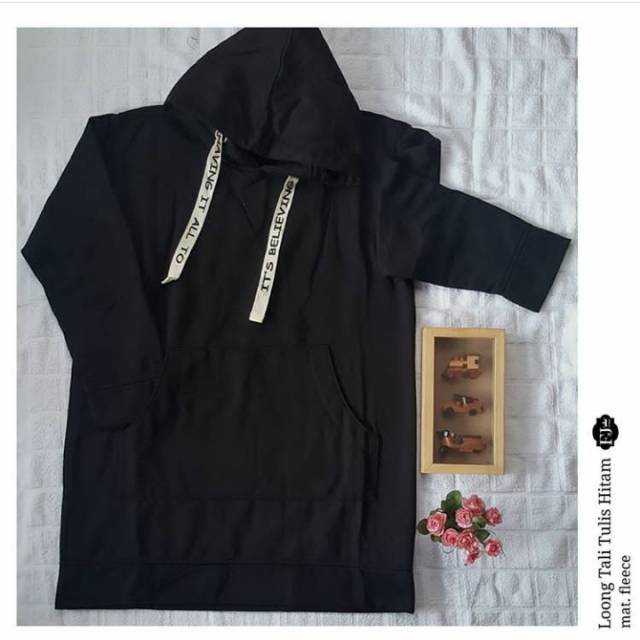 

Long tali tulis hitam