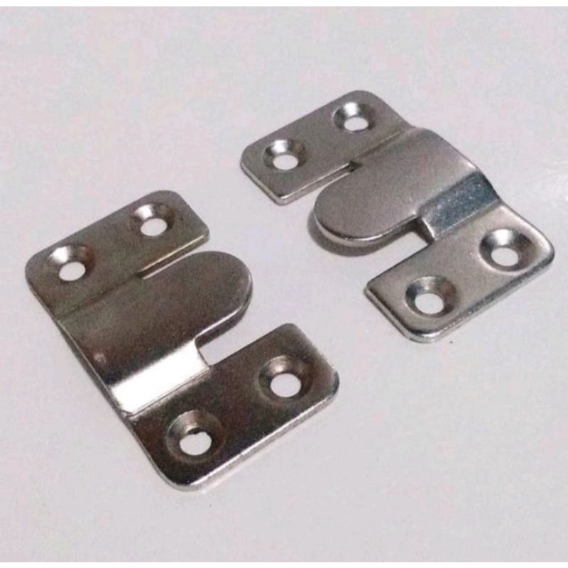 braket ambalan, plat gantung dan figura