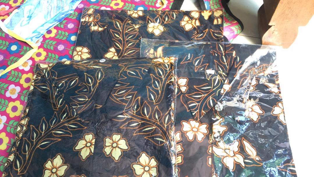 Batik Couple Keluarga Sania Ruffle Ori Ndoro Jowi Dnt Sogan Motif Manuk Tarung Kuning