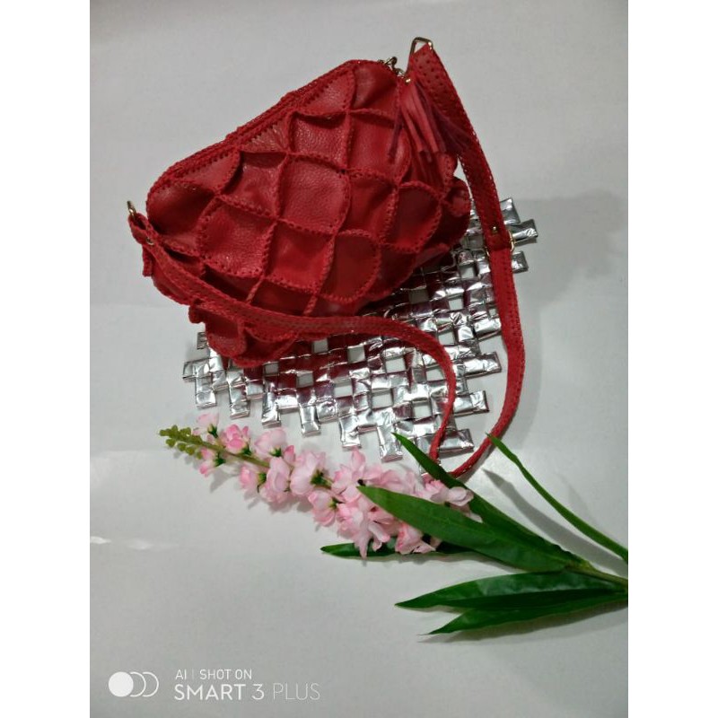 tas kulit model rajut