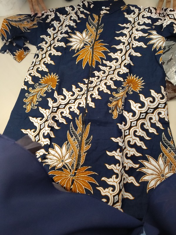 Atasan Batik Dolby Dolbi Dobby Doby Tenun Sutra Tulis Halus Katun Atbm Baron ,sarombit Atasan