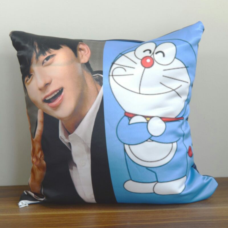 Bantal Custom Termurah /Bantal Foto ukuran 40x40