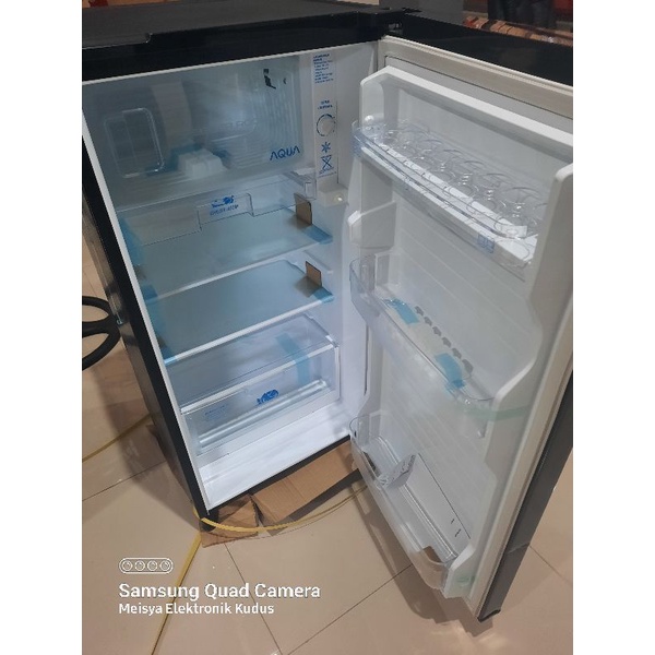Kulkas 1 Pintu Aqua AQR D181 BS