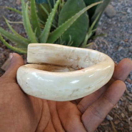 gelang akar bahar/Gelang akar bahar putih/Gelang akar bahar putih jumbo