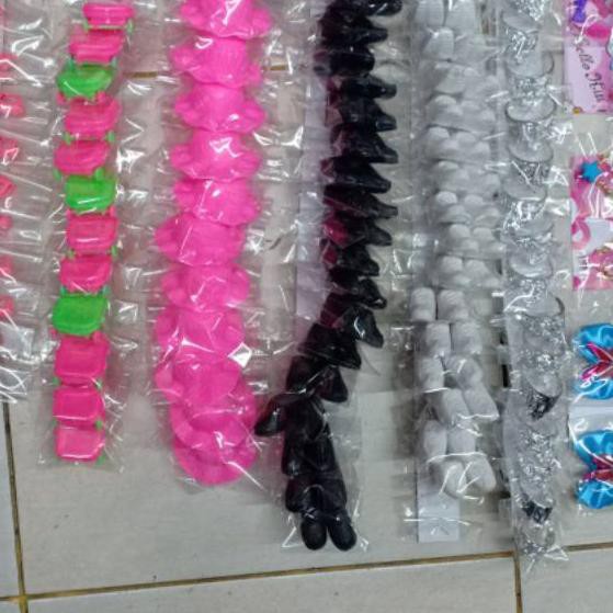 BIG Promo ACSESORIS BARBIE ,SEPATU KEN,TOPI,TAS,ANTING,KALUNG,SEPATU BARBIE,TAS KOPER( ISI 12 PCS)