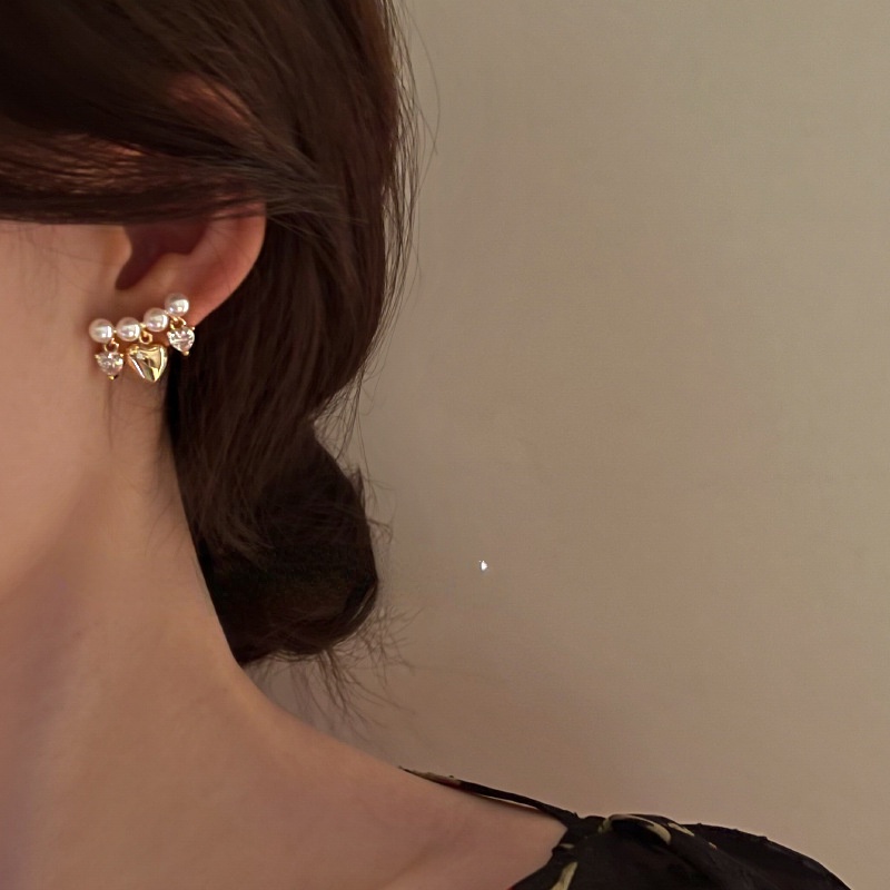 Anting Stud Panjang Desain Bunga Mutiara Silang Geometris Gaya Korea