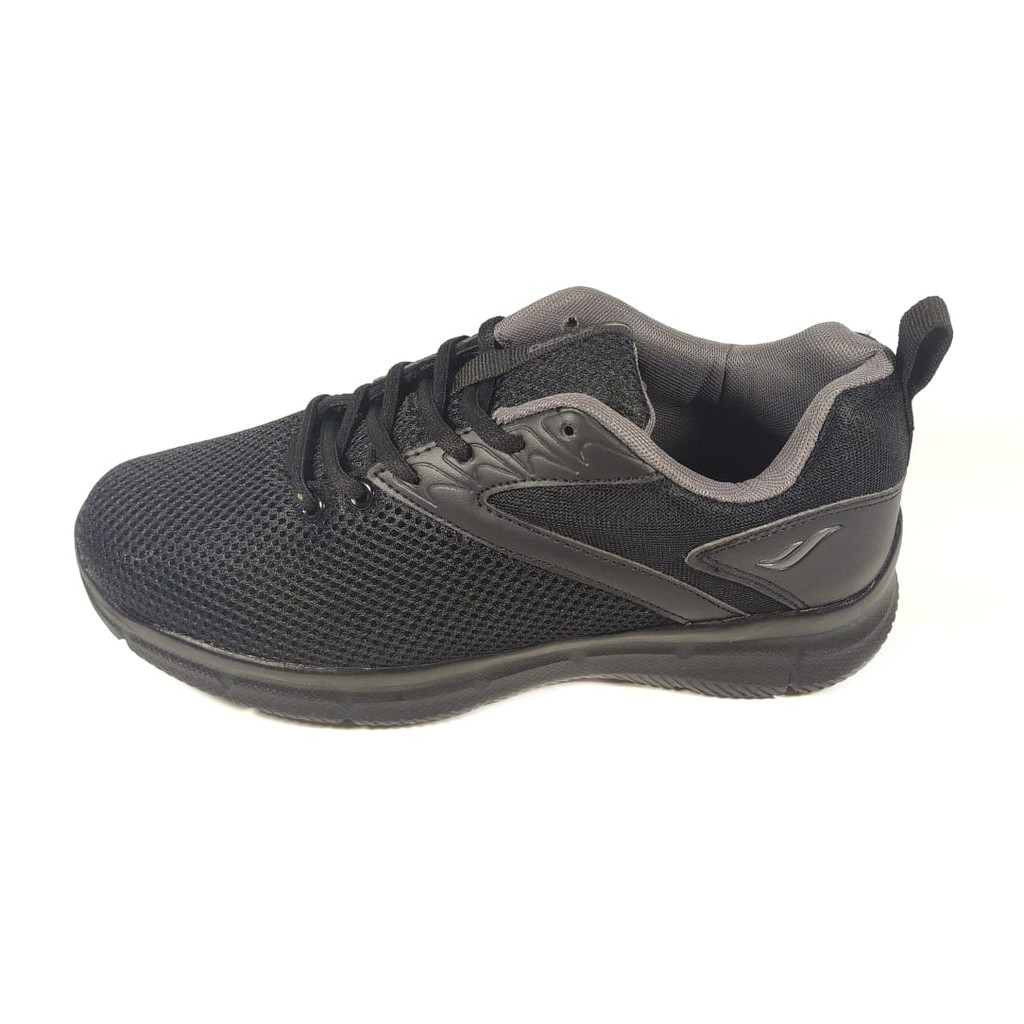 Sepatu Sneakers Pria Desle Original Warna Hitam Model Slip On Untuk Casual dan Running Tomahawk