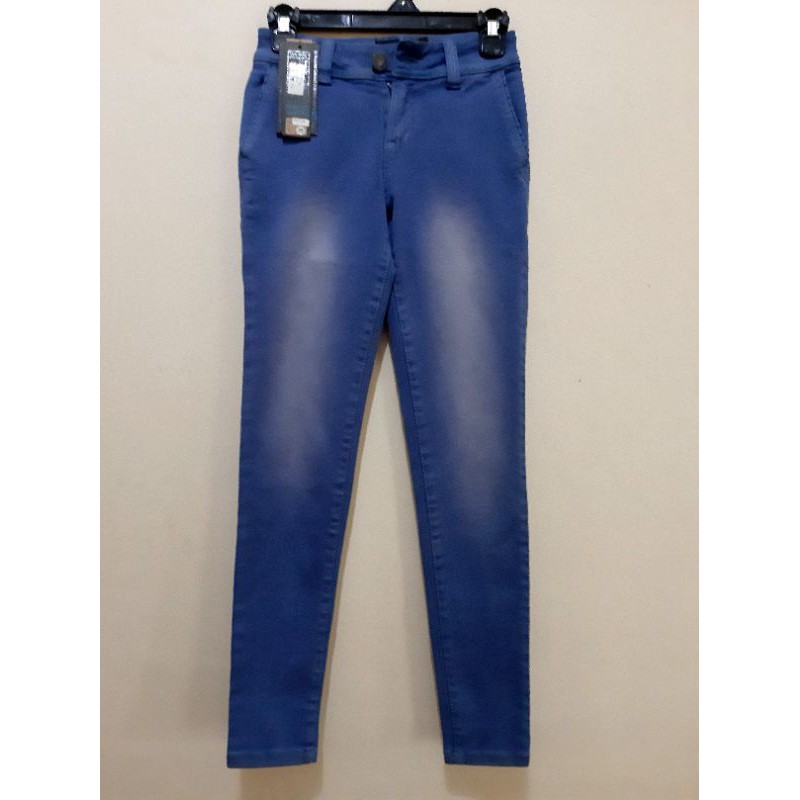 VIVO JEANS SIZE 29 CELANA JEANS HIGHWAIST WANITA SERBA SALE PENGHABISAN STOK  STOK TERBATAS 