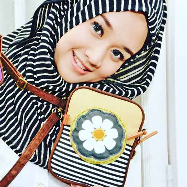 Dompet Kanvas Maika etnik CUBIC JENE untuk Wanita