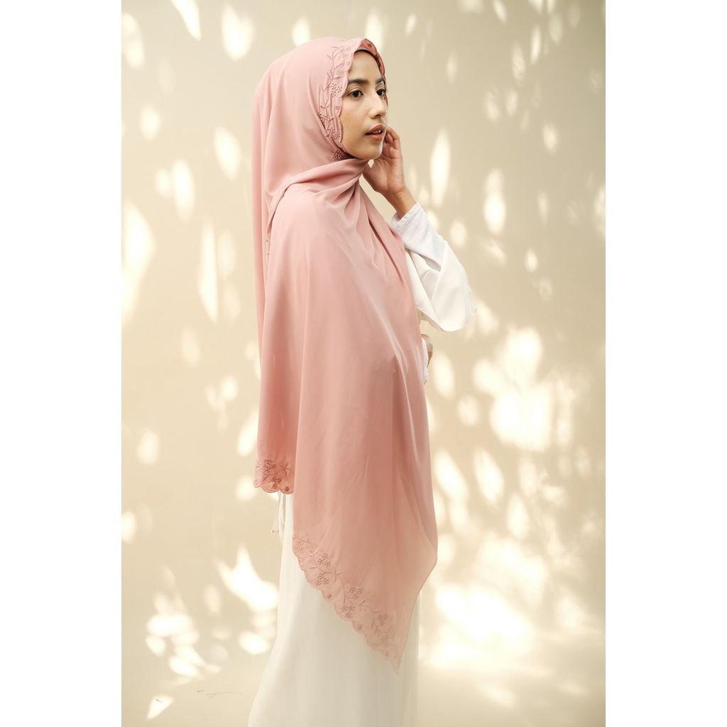 RATU Embroidery HIjab Shawl - Hanna - Dusty Rose