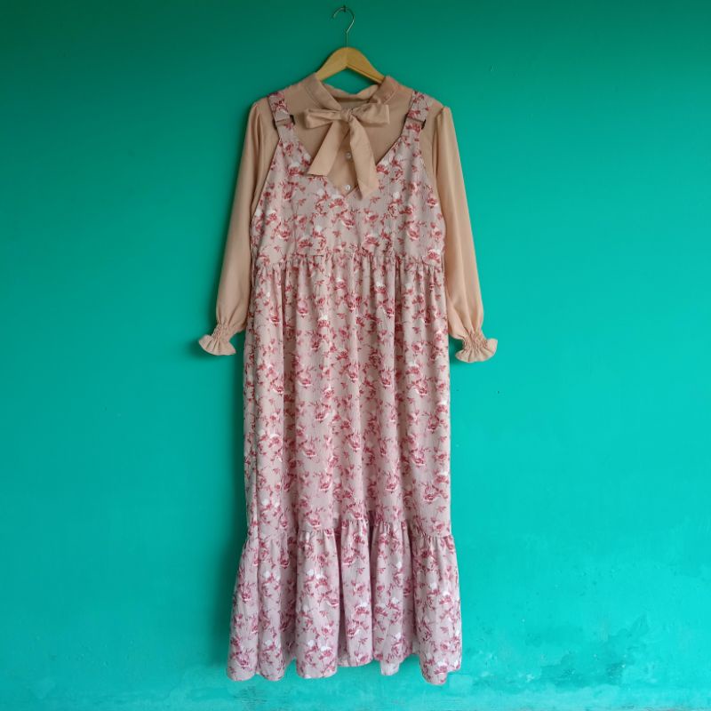 PL/PRELOVED/THRIFT DRESS GAMIS KOREAN STYLE CANTIK LIKE NEW