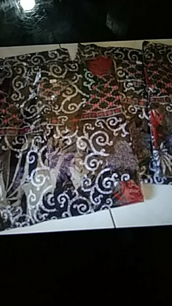 Maura Couple - Sania Ruffle Batik Couple Ori Ndoro Jowi Dnt Garansi