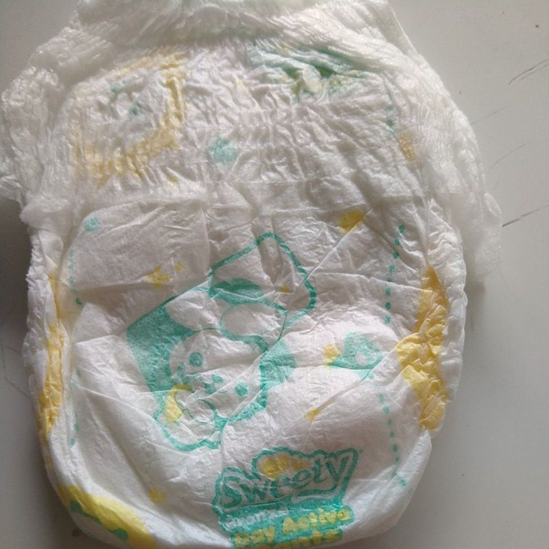 sweety bronze pants size M (diapers curah merk sweety bronze) non kemasan