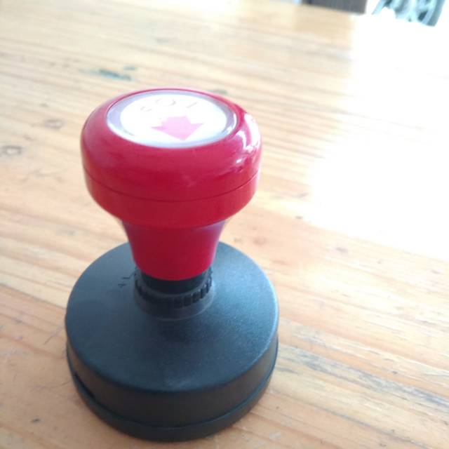 

Stempel Otomatis Bulat 5 cm