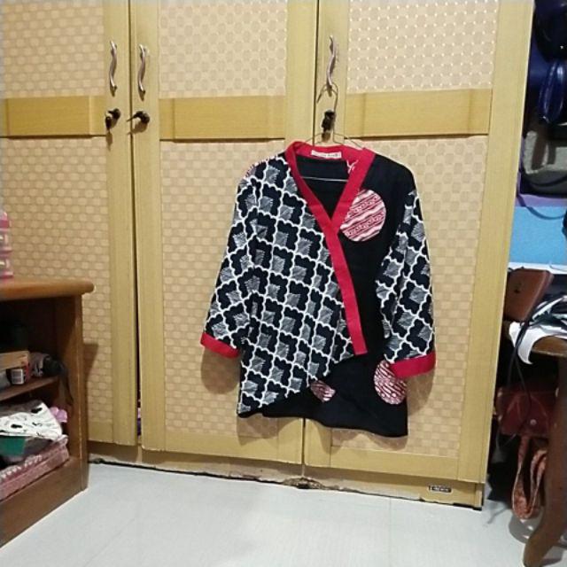 Atasan Batik Dolby Dolbi Dobby Doby Tenun Sutra Tulis Halus Katun Atbm Baron ,sarombit Atasan