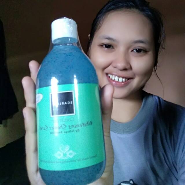 

Showerscrub Scarlett