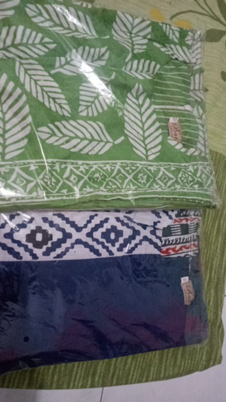 Tunik Batik Wanita Modern