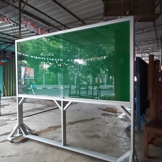 

mading standing 90 x 120