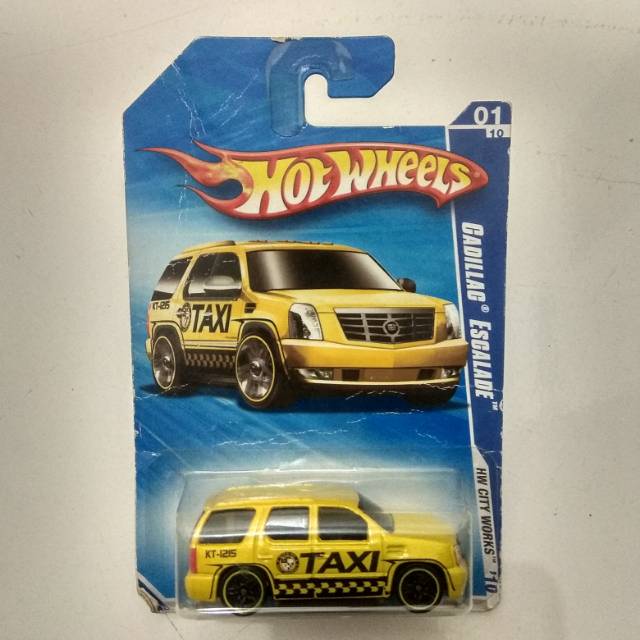 07 Cadillac Escalade Taxi HW City Works Hot Wheels Hotwheels card regular