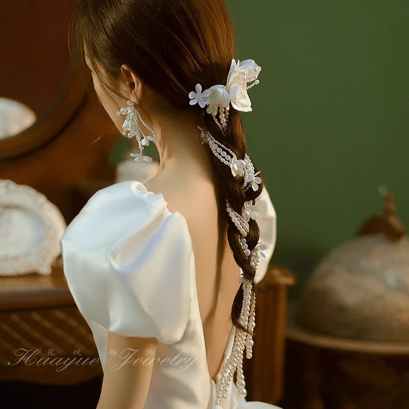 White flower hairclips braided wedding hair accessories