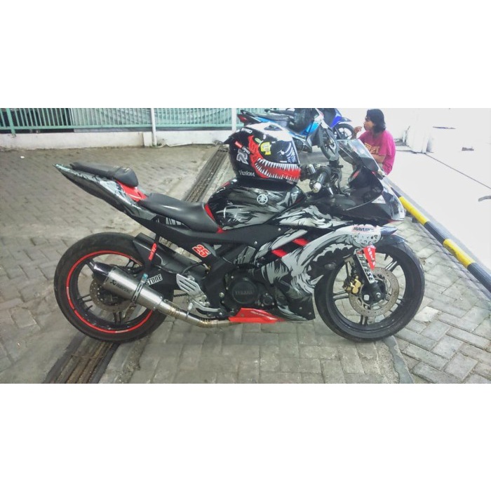 Modifikasi Decal Striping R15 V2 Hitam Serigala DG Stiker